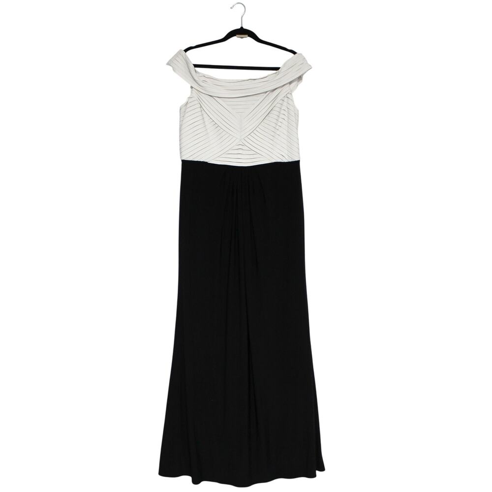 Adrianna Papell Stretchy Off Shoulder Fitted Maxi Dress Size 16